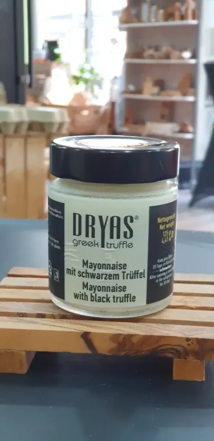 Mayonnaise mit schwarzem Trüffel