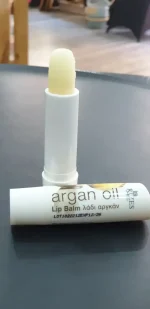 Lippenbalsam mit organischem Olivenöl & Bienenwachs – Bild 6