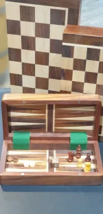 Backgammon / Schach 2in1 small – Bild 4