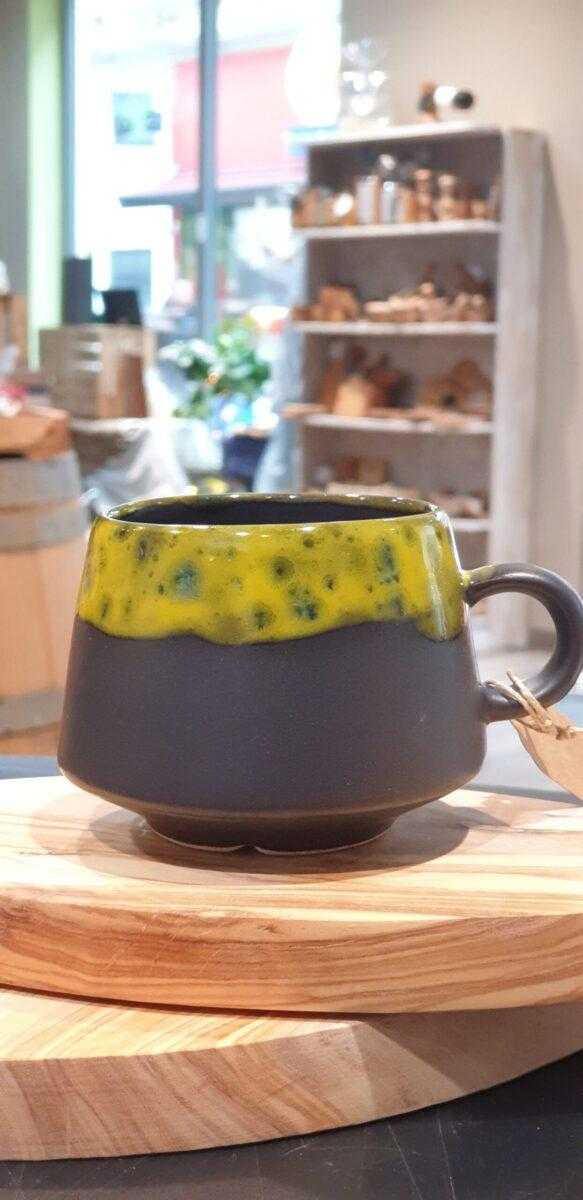 Tasse "Betty" aus Keramik "gelb/schwarz" handmade