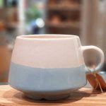 "Betty" keramische mok "wit/blauw" handgemaakt