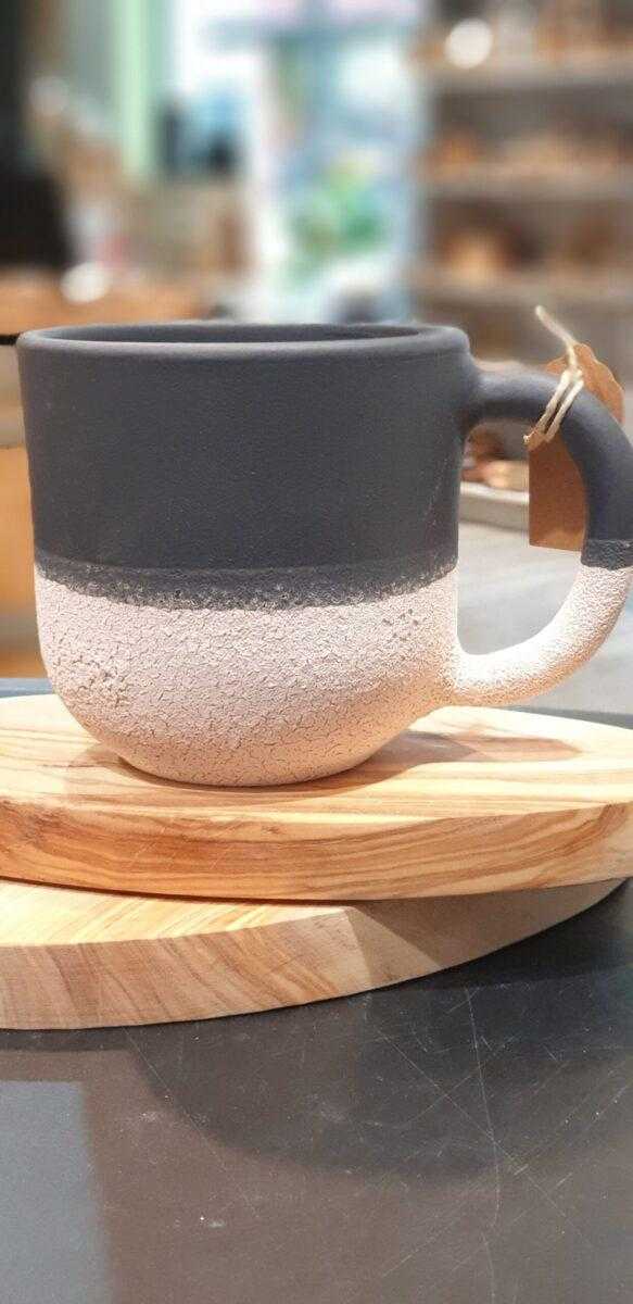 Tasse "Peggy" aus Keramik Schwarz/Sand handmade
