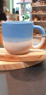 Tasse "Peggy" aus Keramik blau/Sand handmade