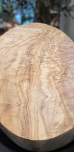 Brettchen oval 36cm aus Olivenholz HANDMADE – Bild 4