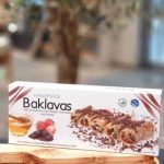 Baklavas HANDMADE met aardbeienjam, chocolade & honing