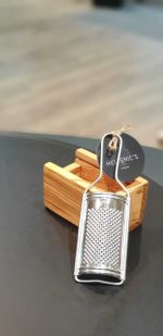 Reibe mit Auffangbehälter aus Olivenholz S Handmade – Bild 3