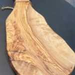 30cm plank met olijfhouten handvat