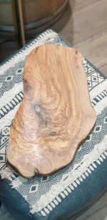Brettchen 45cm aus Olivenholz – Bild 2